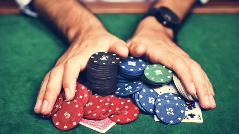 Mẹo và kỹ thuật để nâng cao thành công trong Poker 